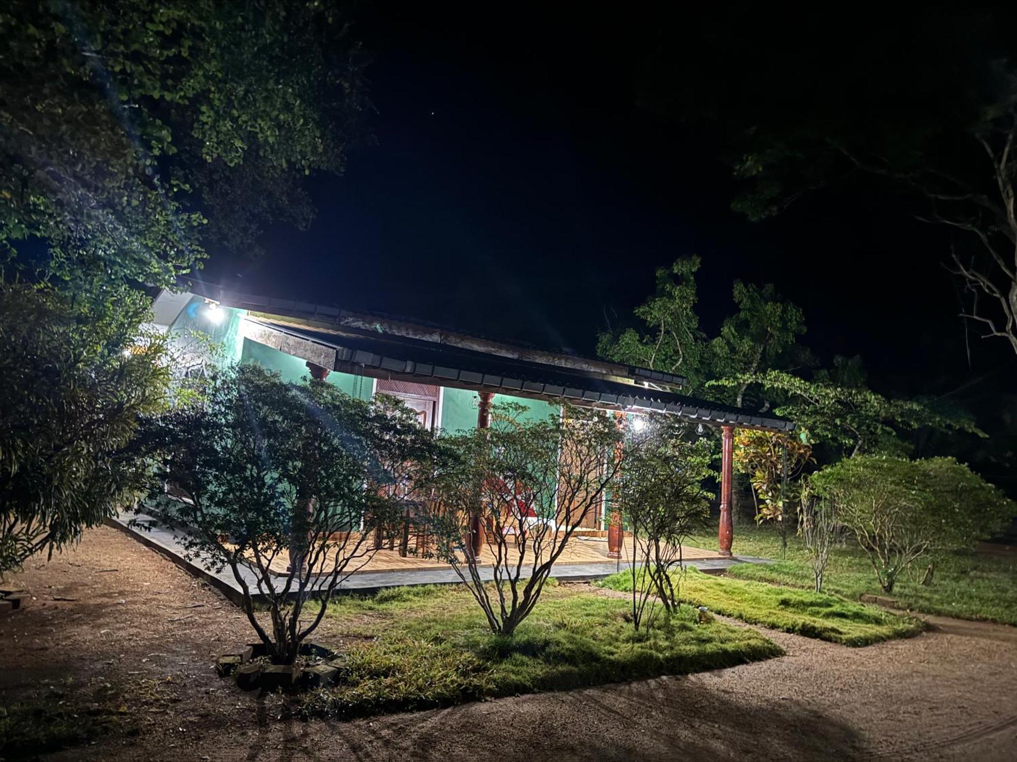 Greenwood Hotel สิกิริยา ภายนอก รูปภาพ