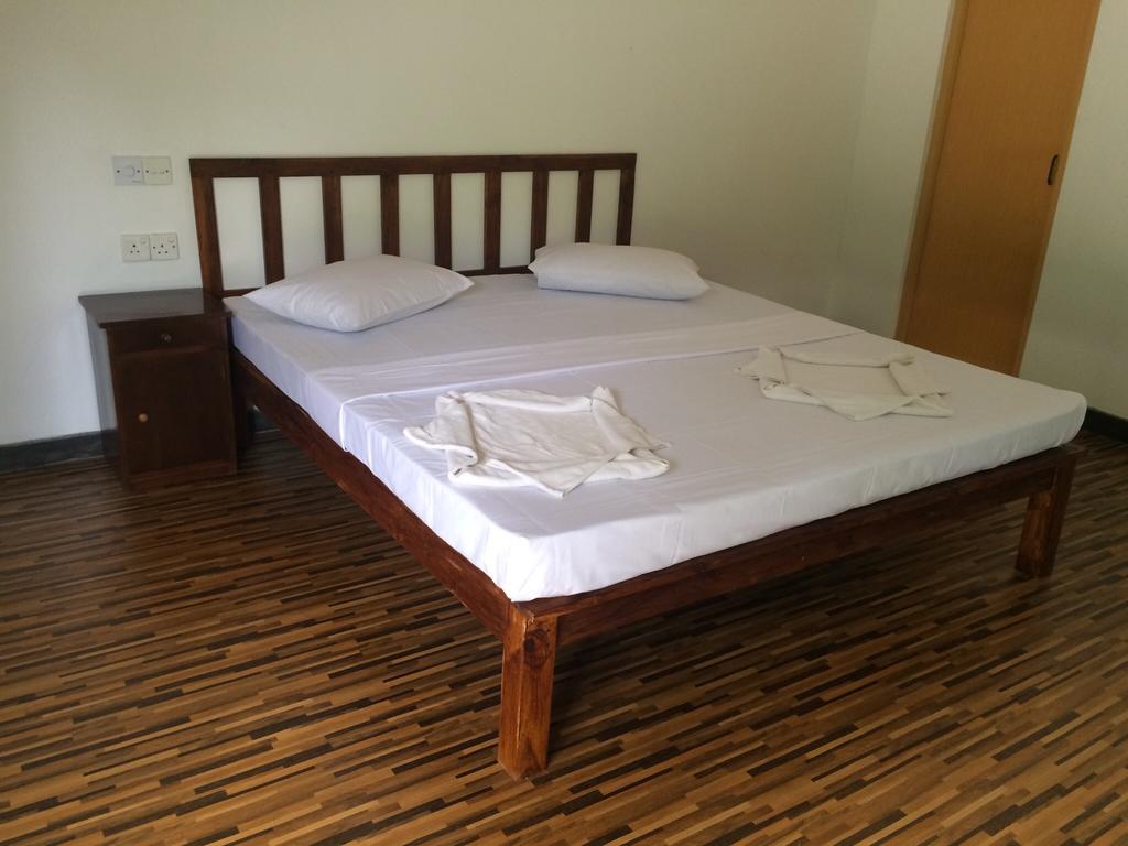 Greenwood Hotel สิกิริยา ภายนอก รูปภาพ